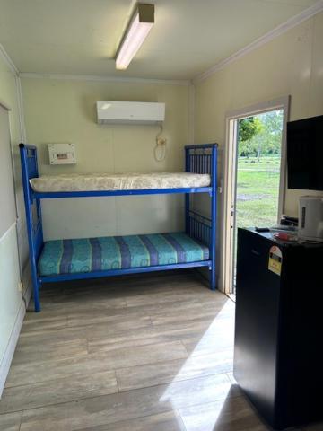 Territory Manor Motel & Caravan Park Mataranka Oda fotoğraf